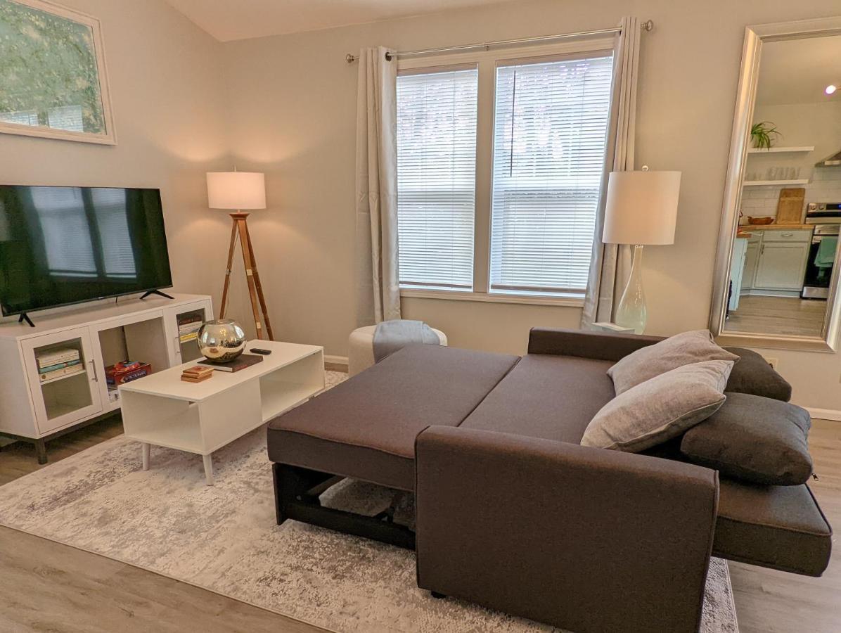 Contemporary 2-Bedroom Close To Downtown, Dining Eugene Luaran gambar