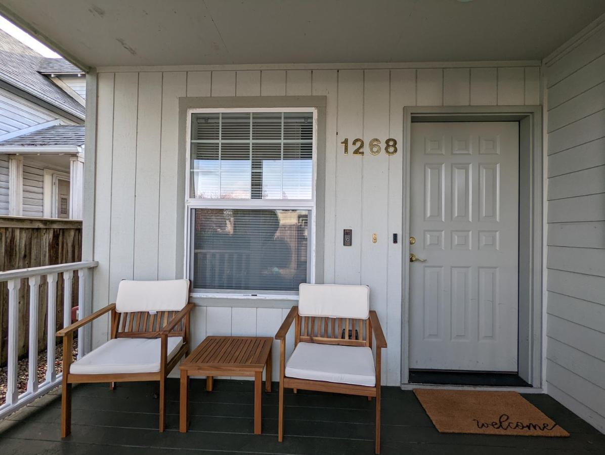 Contemporary 2-Bedroom Close To Downtown, Dining Eugene Luaran gambar